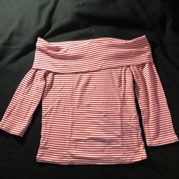 Cropped Off the Shoulder Top - Picture 4 of 5